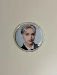 SEVENTEEN POP UP Dream 缶バッジ ジュン - メルカリ