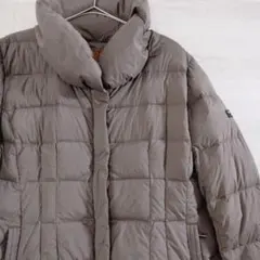 【ダウン95%】美品　BALMAIN　レディース　ダウンジャケット　裏地総柄