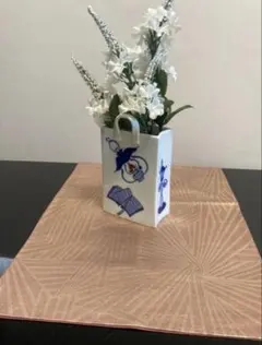 サリー様専用テーブルランナー　タッセル付　濃いピンク　ハンドメイド
