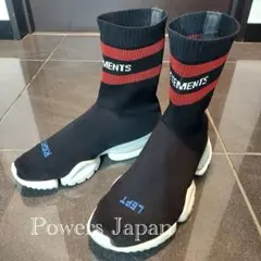 ヴェトモン　vetements　スニーカー　履き心地抜群のサムネイル