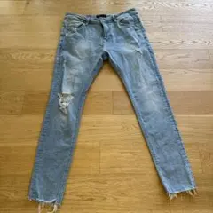 Bershka スキニーデニム ライトブルー 42/32/32のサムネイル