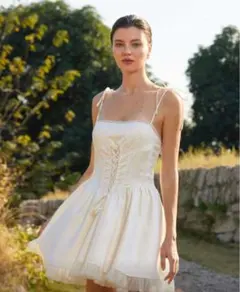 オフホワイト ホワイトキャミワンピース フリル裾 SHEIN ドレス