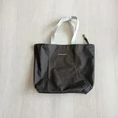 Item thumbnail for item 3254f630-a5db-4de3-b252-d6082b149c5a