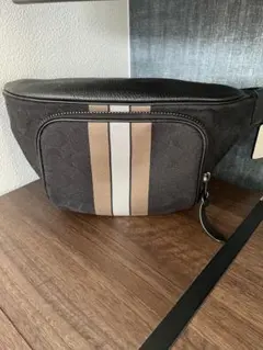 コーチ　coachウエスト　ボディ　バック