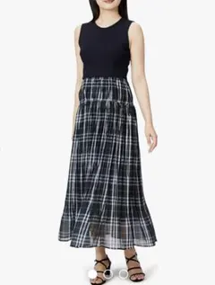 【新品未使用タグ付き】リリーブラウン　夏ワンピース