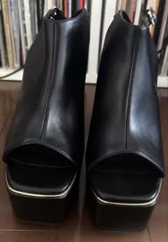 R&E オープンカバー厚底ブーティーサンダル　サイズM