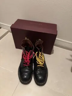 Dr. Martens 8ホール ブーツ 靴紐付き