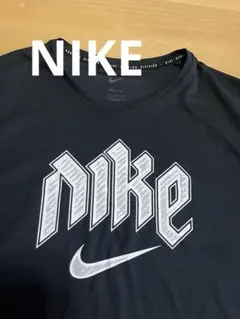 Nike Dri-FIT ブラック Tシャツ　未使用　美品　XL メンズ　男性