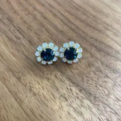 ピアス イヤリング　ビジュー　青のサムネイル
