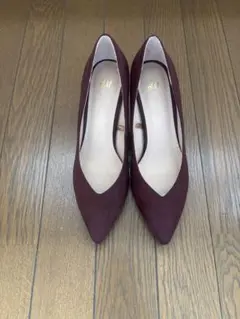 ベロアパンプス