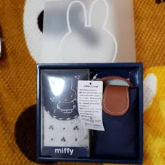 ミッフィー　ミニタオル&ポーチセット