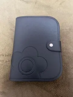 マリークワント　マルチポーチ