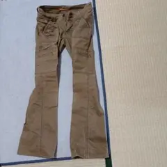 LEVI'S レディース ベージュ フレアパンツ28サイズ