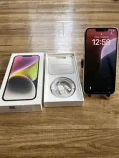 バッテリー91% iPhone 14 ホワイト 本体と充電ケーブル