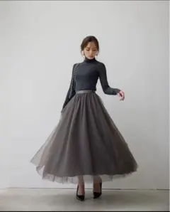 【anuans】シアーボリュームチュールスカート