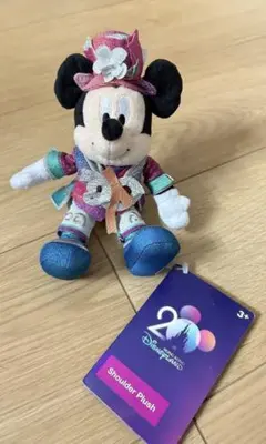 香港　ディズニーランド　ミッキー　肩のせ　肩乗せ　ぬいぐるみ　20周年