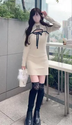 ニットワンピ 白