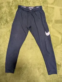 Nike ジョガーパンツ Mサイズ