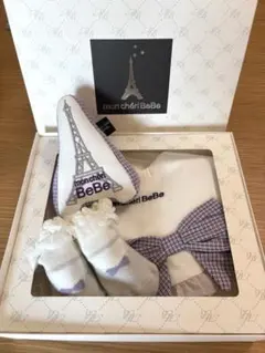 Item thumbnail for item f5eaa23a-ad63-4cc1-bfc8-150816d8fe17