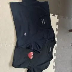 エンポリオアルマーニ VネックTシャツ ブラック