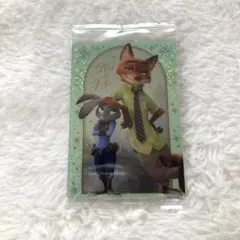 ディズニー　ウエハース　ニック　ジュディ　ズートピア　キャラクターカード