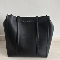 MARC JACOBS ブラックレザーショルダーバッグ