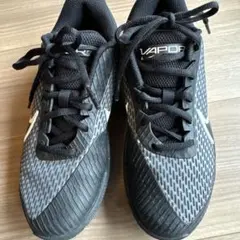 【美品】NIKEナイキテニスシューズ　オールコート