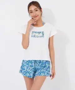 新品水着FILA 花柄セパレート水着・ビキニ