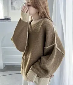 Java配色カラーが目を惹く主役級item。2wayリバーシブル配色ニット