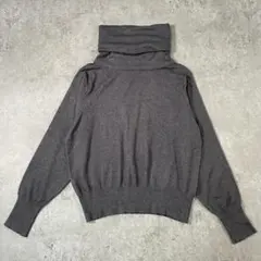 【美品】CLOCHE クロッシェ タートルネックニット 02 (M)のサムネイル