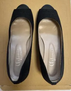 Artemis Diana ブラックオープントゥウェッジヒール