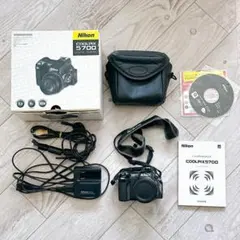 動作OK！ニコン Nikon COOLPIX 5700 デジカメ★充電器・CF付のサムネイル