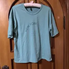 DANSKIN NEW YORK 半袖Tシャツ ライトブルーのサムネイル