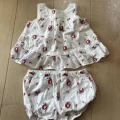babygap セットアップ　花柄
