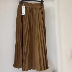 Chez toi ピーチスキン プリーツスカート キャメル　新品未使用のサムネイル