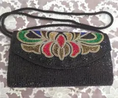 最終　高級ビーズ刺繍 クラッチバッグ　パーティーバック 黒