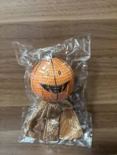 Item thumbnail for item 93ca4dc2-8ede-4f8e-93bc-3b9ba19652d3