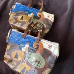 カルディ伝説柄 カラビナ付き ミニバッグ2個セット☺︎