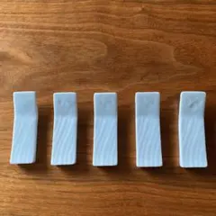 新品未使用　箸置き　陶器　ホワイト　桜型　日本製　5客セット