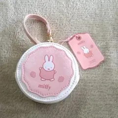 【新品未使用タグ付】ミッフィー miffy ラウンドマカロンポーチ ストロベリー