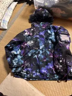 子ども用スノーボードウェアセット（ジャケット・パンツ）