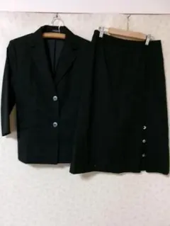 88145　ニューヨーカー　スーツ上下　黒ストライプ　13AR