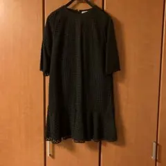 最終値下げ　アデュートリステスリュクス　ワンピースのサムネイル