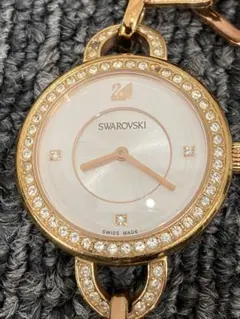 美品 正規品SWAROVSKI稼働中クリスタルレイク WATCH 5416017 美品 正規品SWAROVSKI稼働中クリスタルレイク WATCH 5416017 - メルカリ