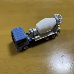 【新品未開封】トミカ 53台　まとめ売り 2025年最新】ミキサー車 トミカ 53の人気アイテム - メルカリ