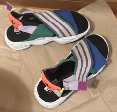 adidas マルチカラー スポーツサンダル25.5のサムネイル