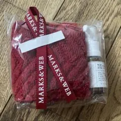 MARKS&WEBのハンドケアローションとミニタオルのサムネイル