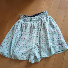 ショートパンツ
