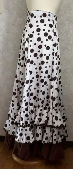 うさぼう様♪専用オーダー　白・黒のファルダ うさぼう様♪専用オーダー 白・黒のファルダ - メルカリ