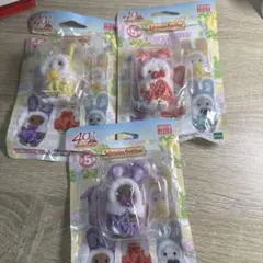 シルバニア展 赤ちゃんカラフルウサギコスチューム 3点セット　シルバニア